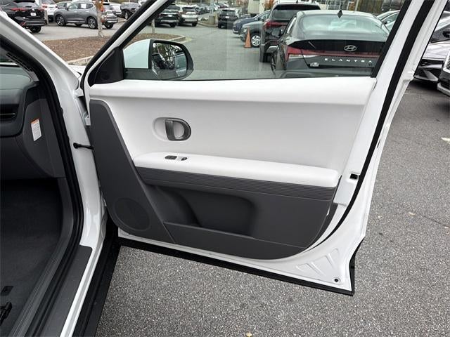 2026 Hyundai IONIQ 5 SE