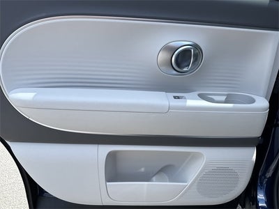 2026 Hyundai IONIQ 9 SE