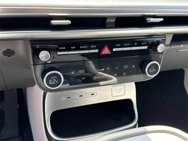 2026 Hyundai IONIQ 9 SE