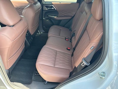 2025 Mitsubishi Outlander SEL