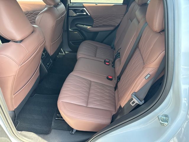 2025 Mitsubishi Outlander SEL