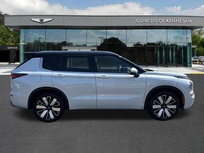 2025 Mitsubishi Outlander SEL