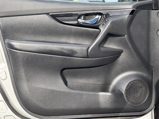 2017 Nissan Rogue Sport SL