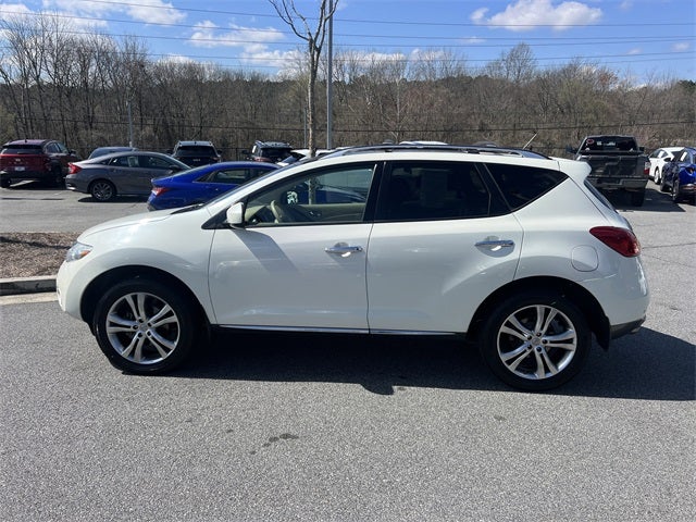 2010 Nissan Murano LE