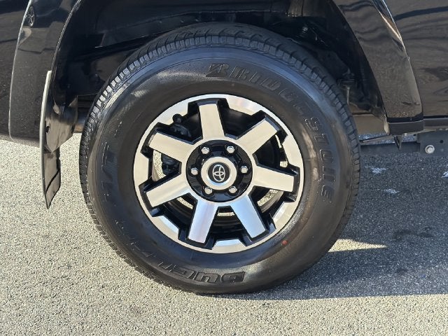 2022 Toyota 4Runner TRD Off-Road