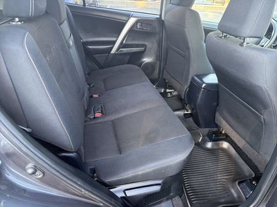 2016 Toyota RAV4 Hybrid XLE