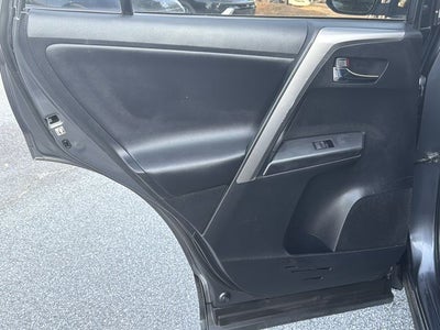 2016 Toyota RAV4 Hybrid XLE