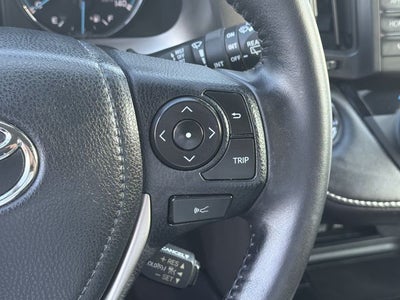 2016 Toyota RAV4 Hybrid XLE