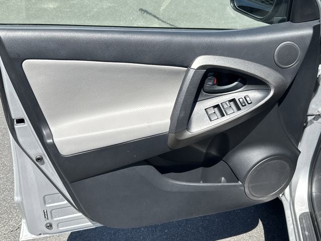 2009 Toyota RAV4 Limited