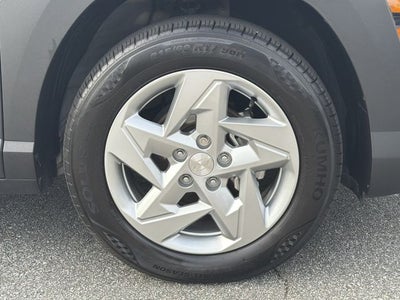 2025 Hyundai KONA SE