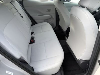 2025 Hyundai KONA SE