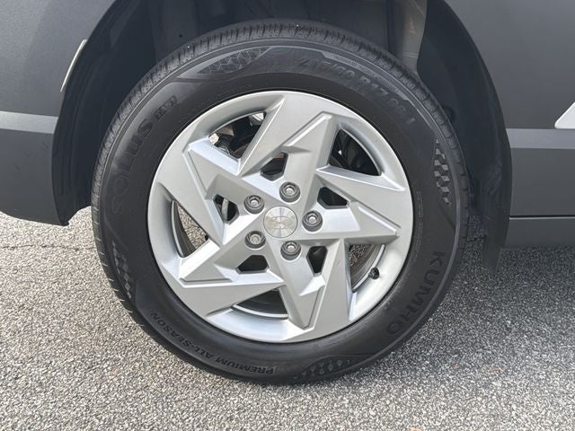 2025 Hyundai KONA SE