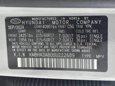 2025 Hyundai KONA SE