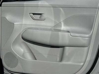 2026 Hyundai KONA SE FWD