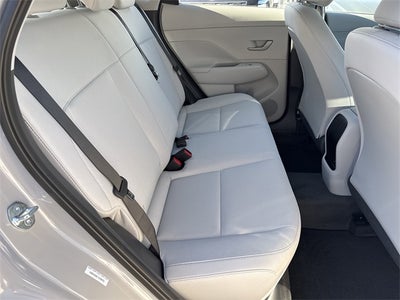 2026 Hyundai KONA SE FWD