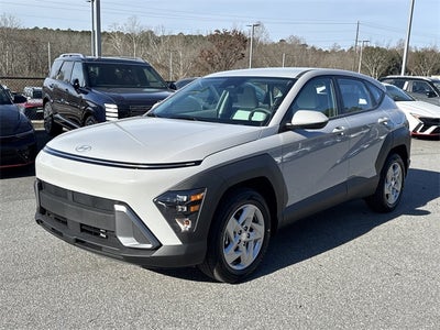 2026 Hyundai KONA SE FWD