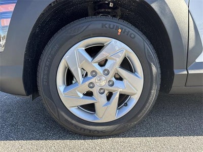 2026 Hyundai KONA SE FWD