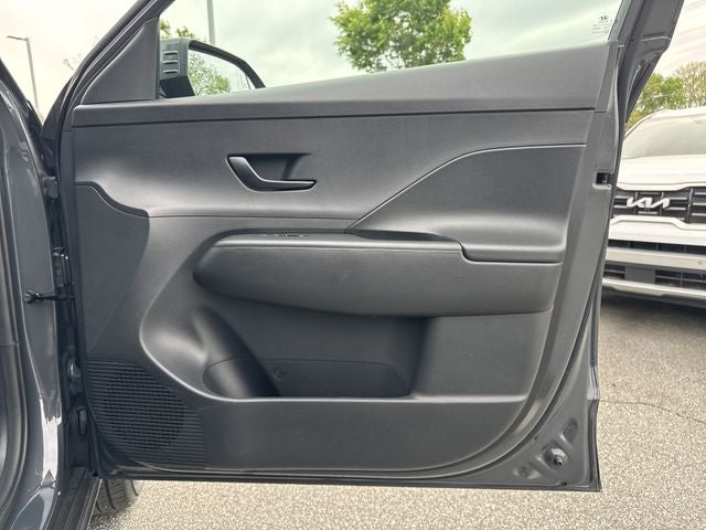 2024 Hyundai KONA SE