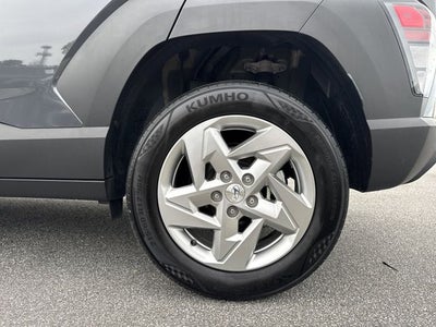 2024 Hyundai KONA SE