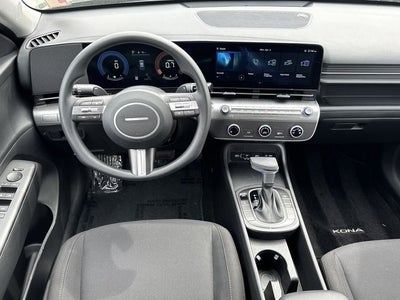 2024 Hyundai KONA SE