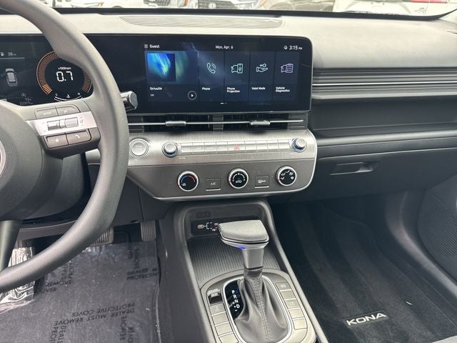 2024 Hyundai KONA SE