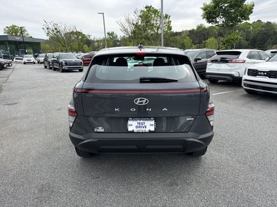 2024 Hyundai KONA SE