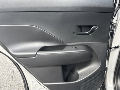 2025 Hyundai KONA SE