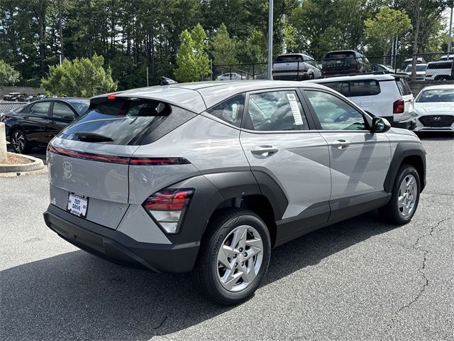 2025 Hyundai KONA SE