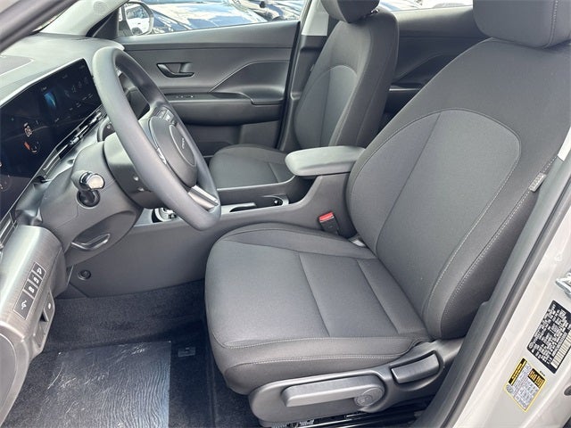 2025 Hyundai KONA SE