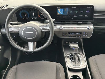2025 Hyundai KONA SEL