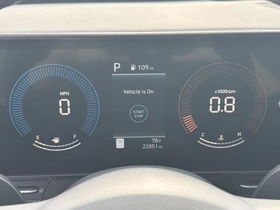 2025 Hyundai KONA SEL