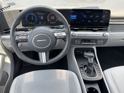 2025 Hyundai KONA SEL