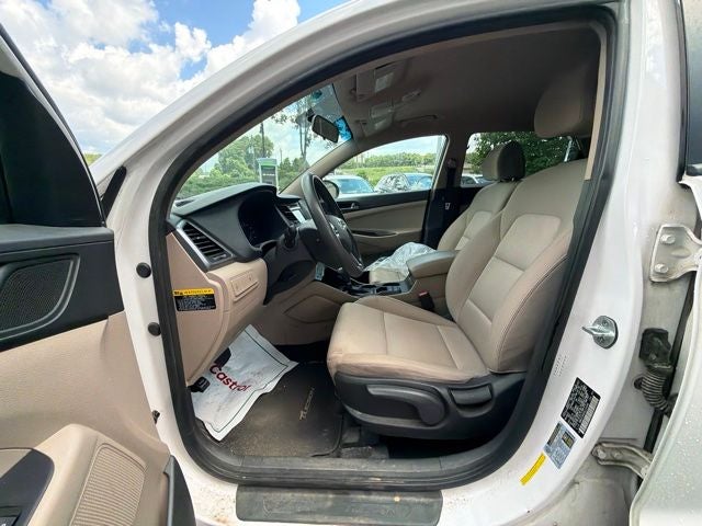 2016 Hyundai TUCSON SE