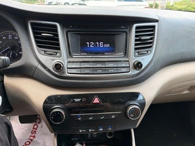 2016 Hyundai TUCSON SE