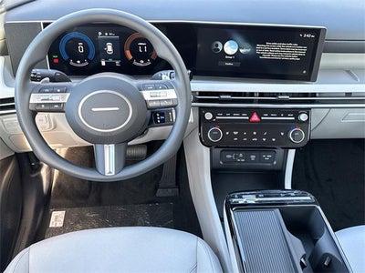 2026 Hyundai TUCSON HYBRID SEL AWD