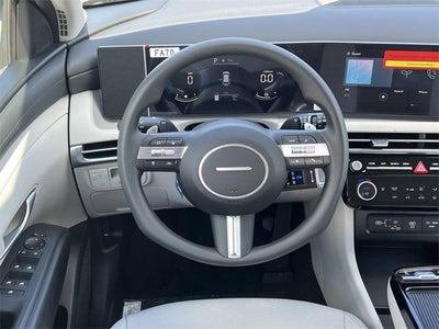 2026 Hyundai TUCSON HYBRID SEL AWD