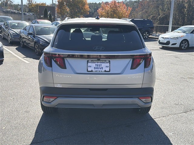 2026 Hyundai TUCSON HYBRID SEL AWD