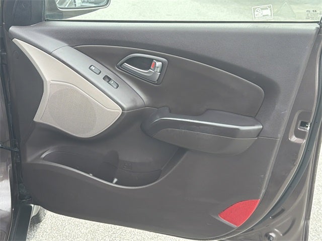 2014 Hyundai TUCSON SE