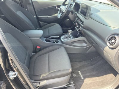 2023 Hyundai KONA SEL