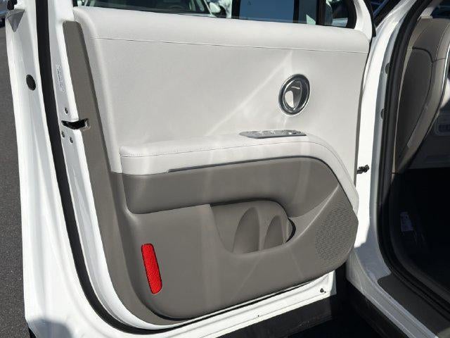 2027 Hyundai PALISADE HYBRID Blue SEL 7P