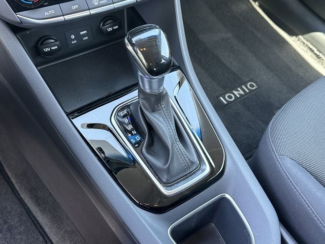 2018 Hyundai IONIQ HYBRID Blue