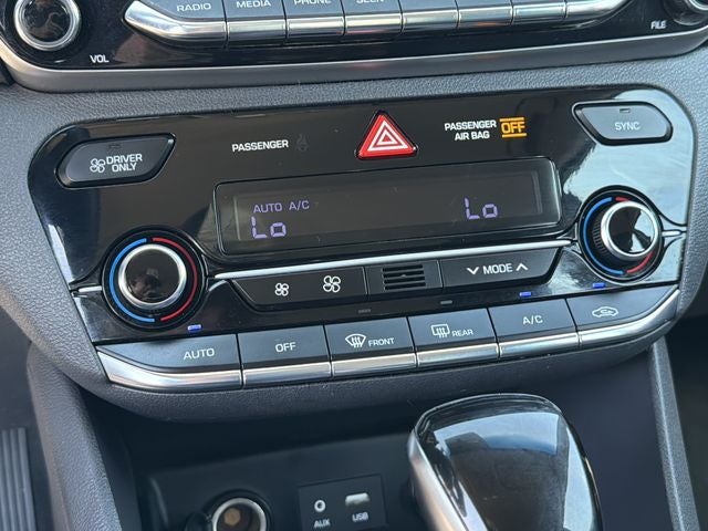 2018 Hyundai IONIQ HYBRID Blue