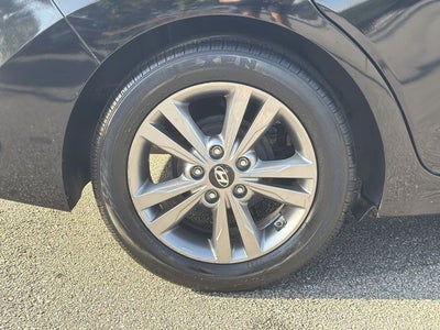 2017 Hyundai ELANTRA Value Edition
