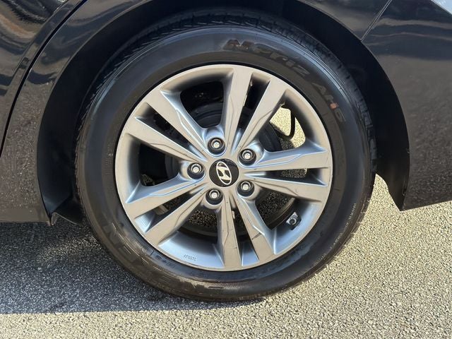 2017 Hyundai ELANTRA Value Edition