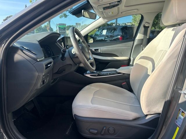 2022 Hyundai SONATA SEL