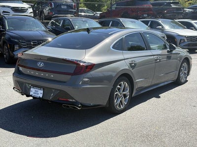2022 Hyundai SONATA SEL