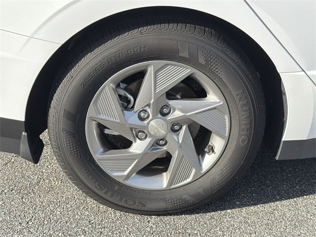 2025 Hyundai SONATA SE