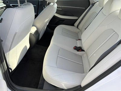 2025 Hyundai SONATA SE