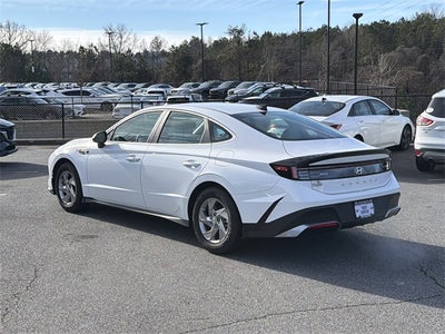 2025 Hyundai SONATA SE