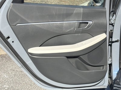 2025 Hyundai SONATA SE